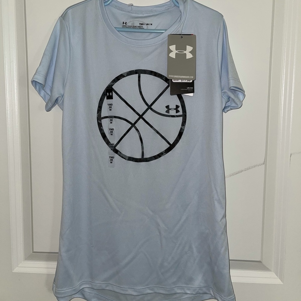 Under armour girls shirt